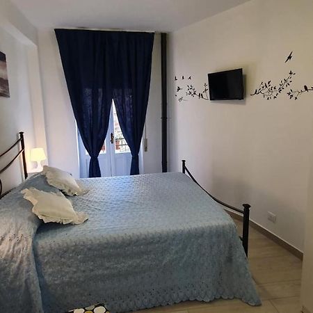 Апартаменты Casa Enrico Кастельмола Экстерьер фото